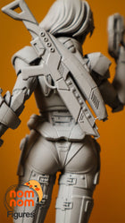 Commander Female Shepard — Mass Effect — Statue by NomNom